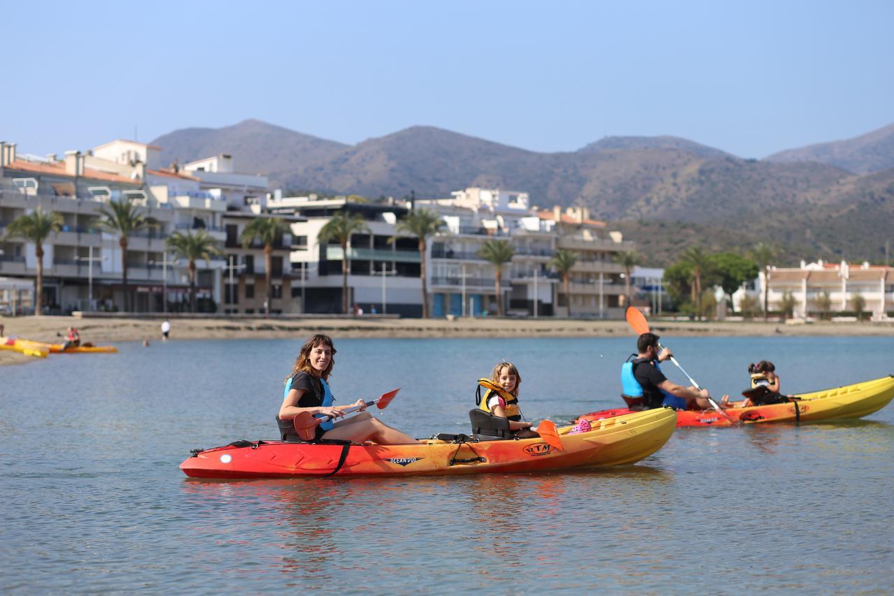 Alberg Costa Brava يانكا المظهر الخارجي الصورة