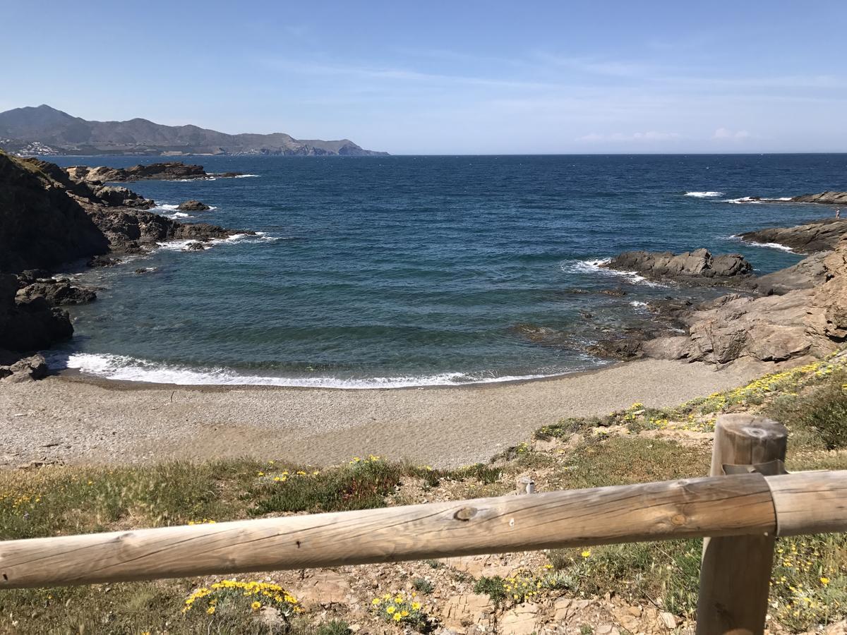 Alberg Costa Brava يانكا المظهر الخارجي الصورة